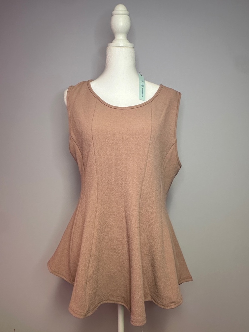 She + Sky Sleeveless Blouse in Mauve